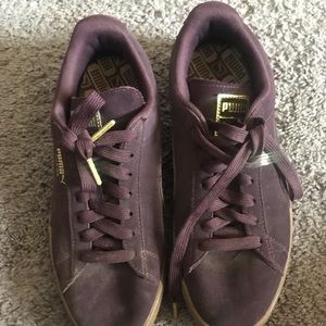 Dark Plum Pumas